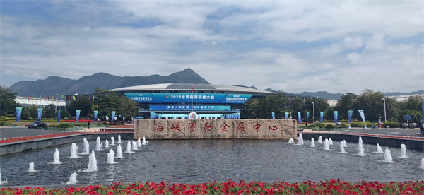 高壓清洗機(jī),進(jìn)口高壓清洗機(jī),高壓清洗機(jī)價(jià)格,超高壓清洗機(jī)